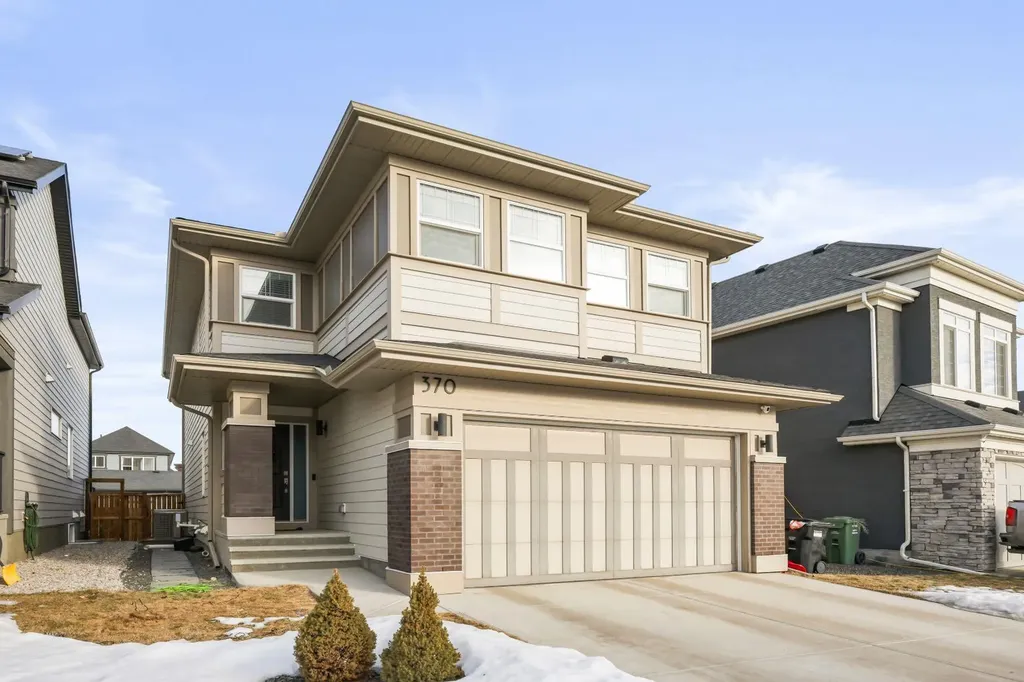 370 Magnolia Heath SE Calgary AB T3M 2X4