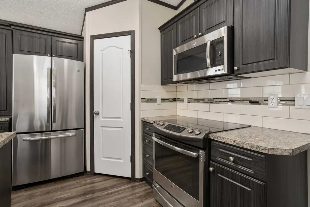 48040 Range 212 Road Rural Camrose County AB T0B 0G0