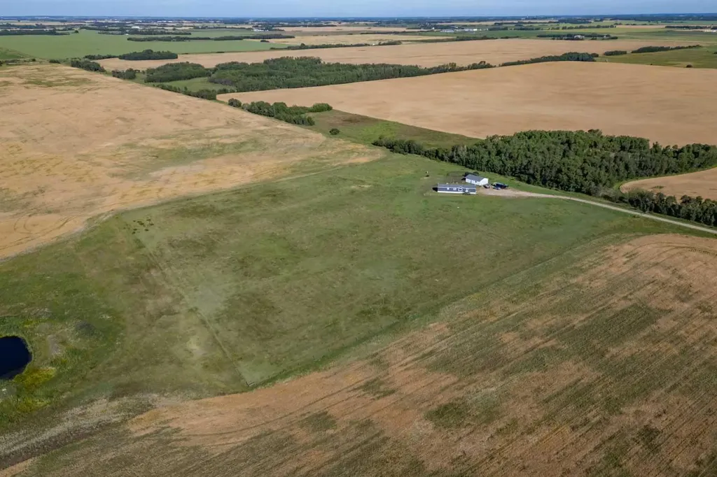 48040 Range 212 Road Rural Camrose County AB T0B 0G0