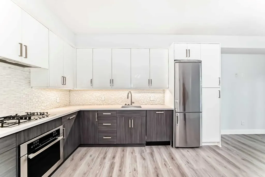 1521 26 Avenue SW Calgary AB T2T1C4