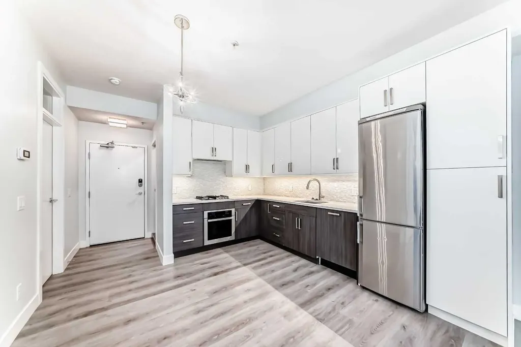1521 26 Avenue SW Calgary AB T2T1C4