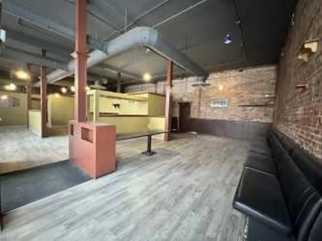 1018 Macleod Trail SE Calgary AB T2G 2M7