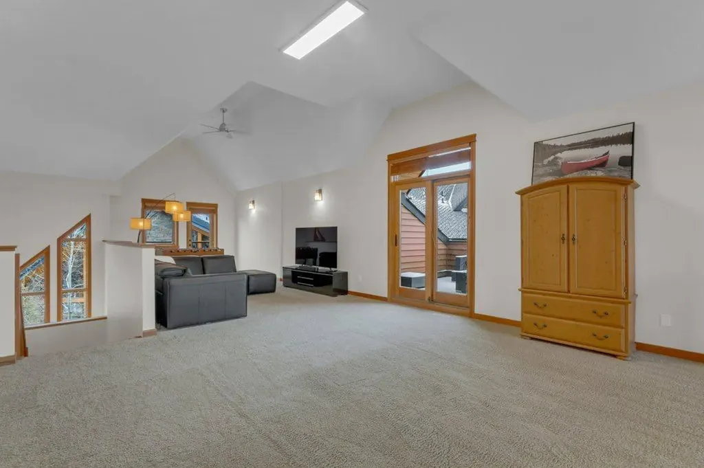 101E Stewart Creek Landing Canmore AB T1W 0E3