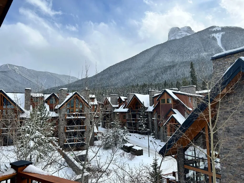 101E Stewart Creek Landing Canmore AB T1W 0E3