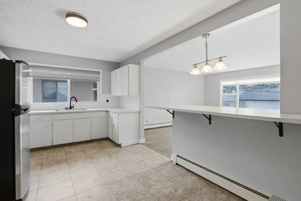 6131 Bowness Road NW Calgary AB T3B 0C9