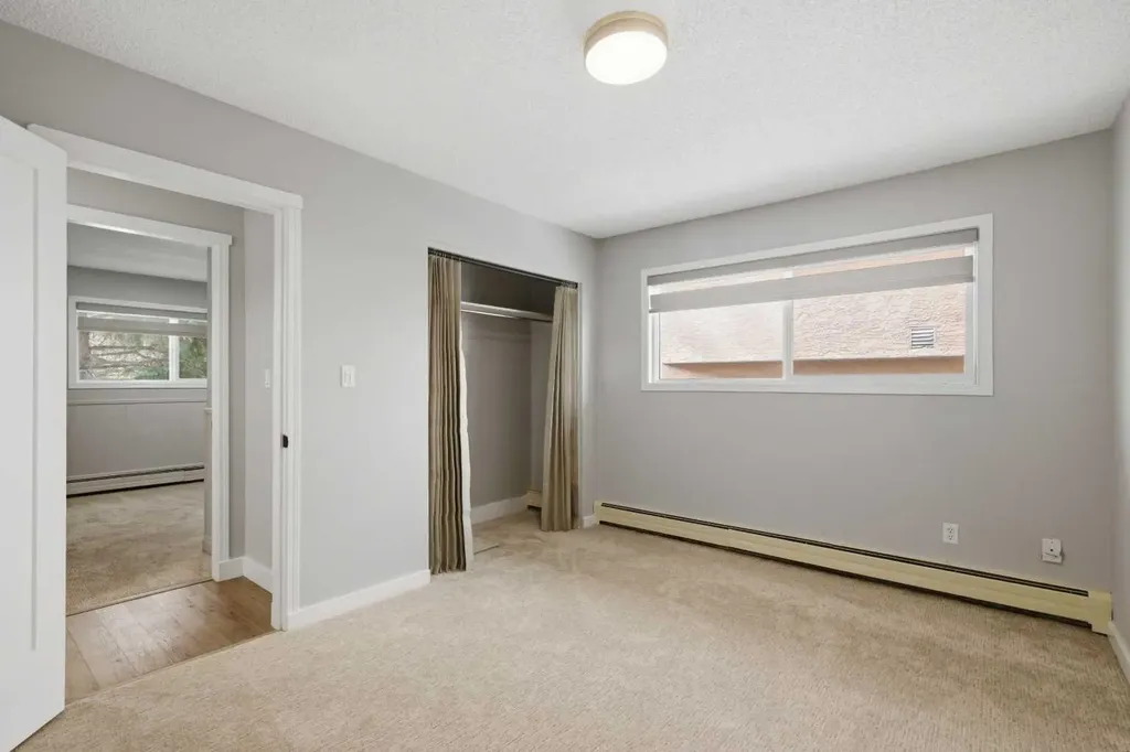 6131 Bowness Road NW Calgary AB T3B 0C9