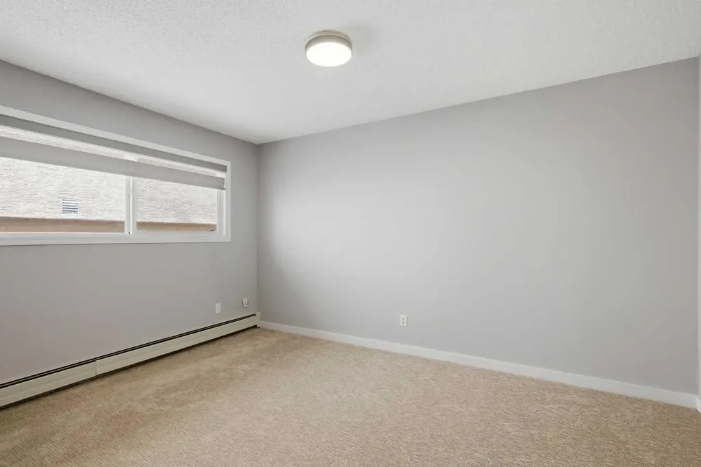 6131 Bowness Road NW Calgary AB T3B 0C9