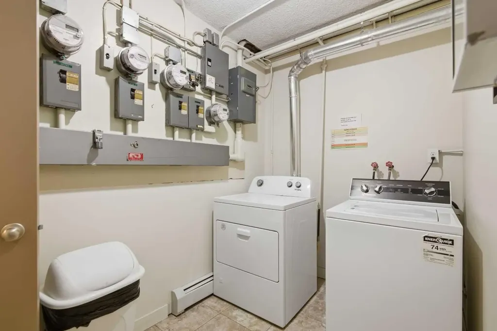 6131 Bowness Road NW Calgary AB T3B 0C9