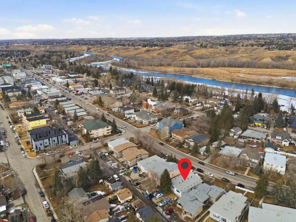6131 Bowness Road NW Calgary AB T3B 0C9