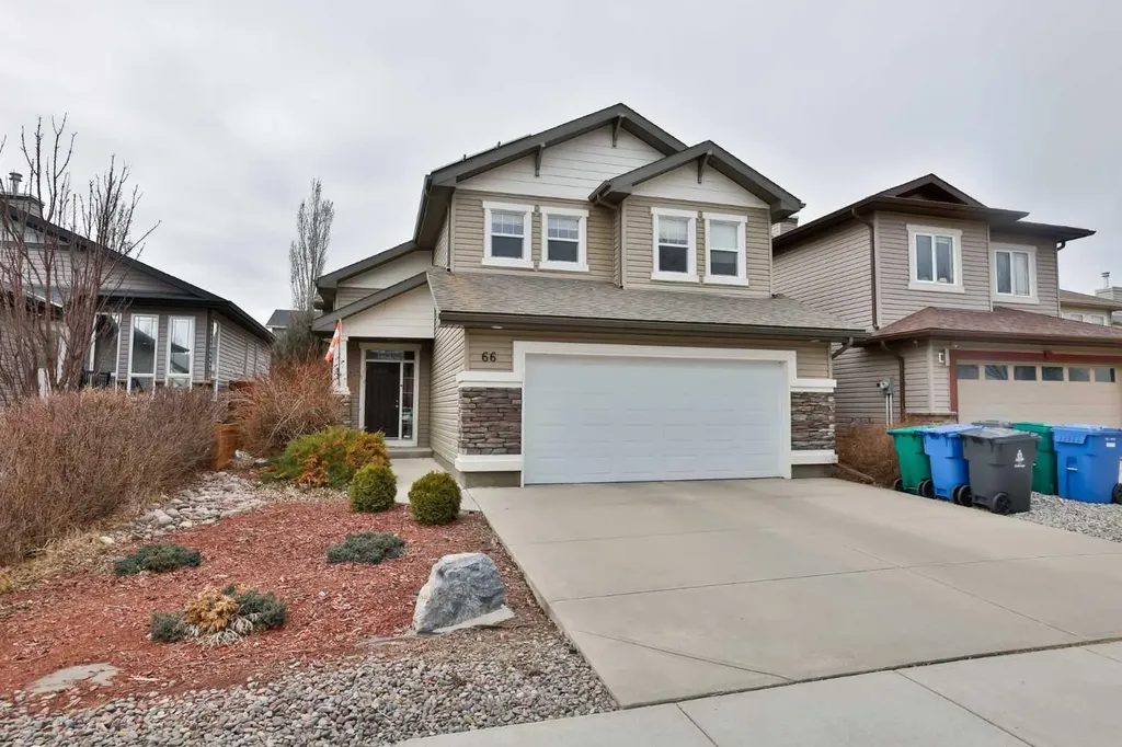 66 Coalbanks Gate W Lethbridge AB T1J 2A1