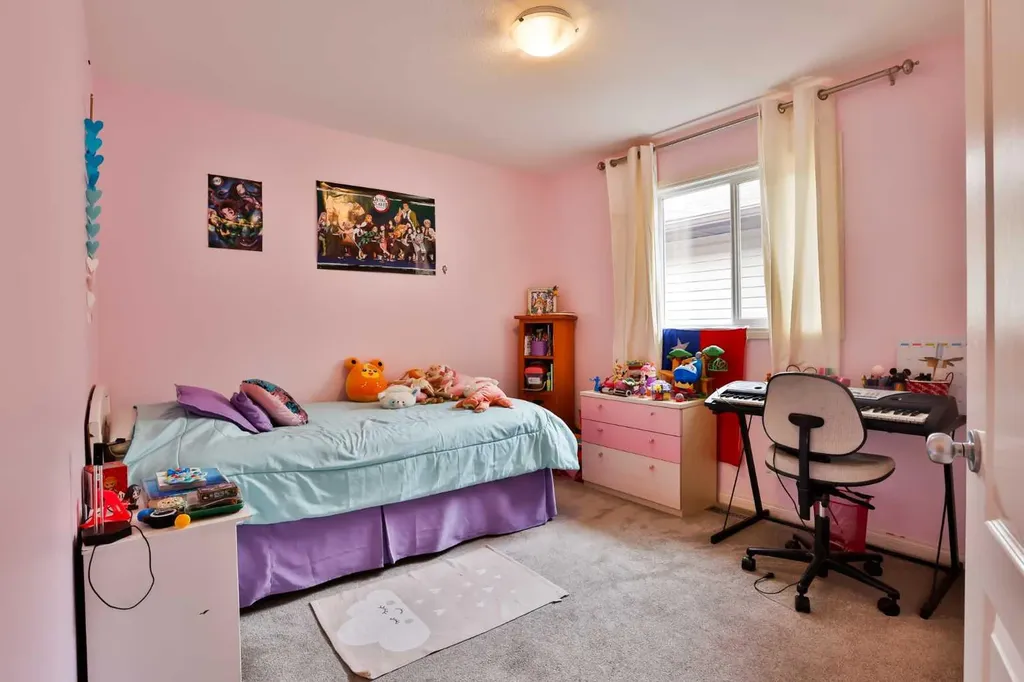 66 Coalbanks Gate W Lethbridge AB T1J 2A1