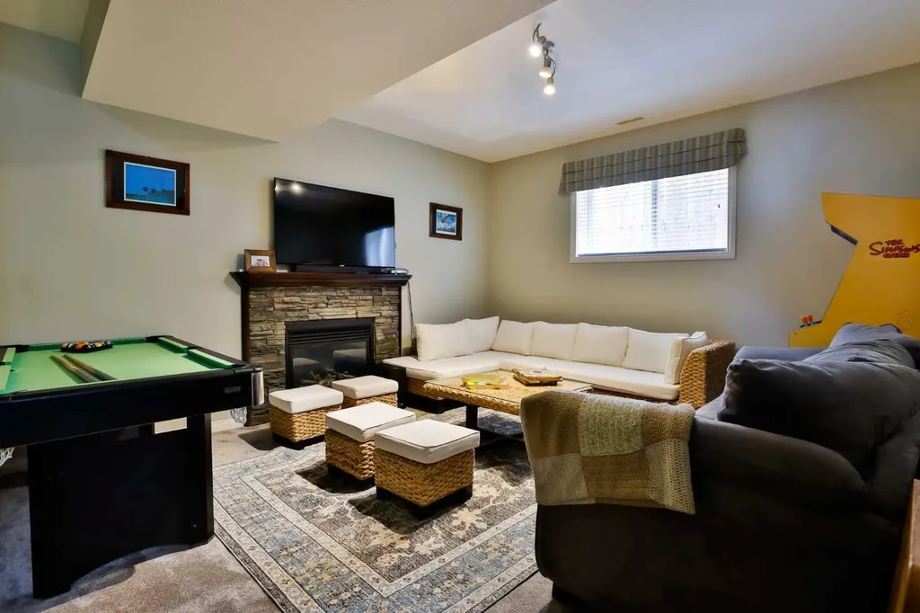 66 Coalbanks Gate W Lethbridge AB T1J 2A1