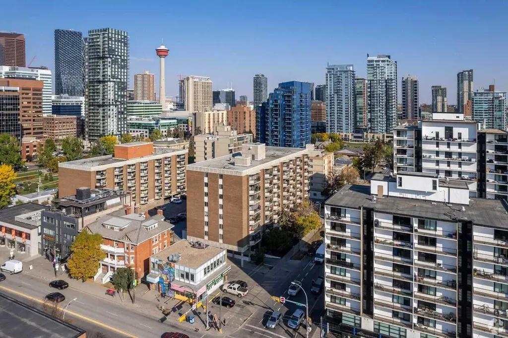 340 14 Avenue SW Calgary AB T2R 0M4