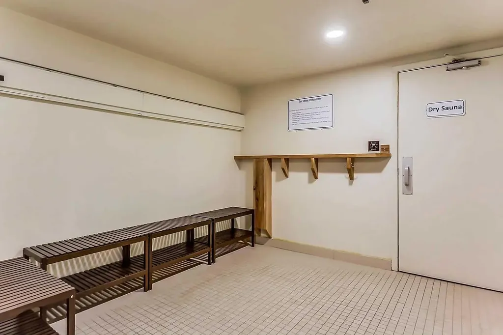 340 14 Avenue SW Calgary AB T2R 0M4