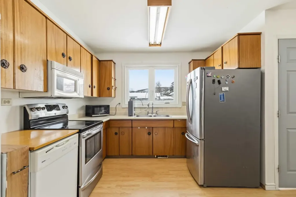 66 Centennial Drive Fort Mcmurray AB T9H 1J4