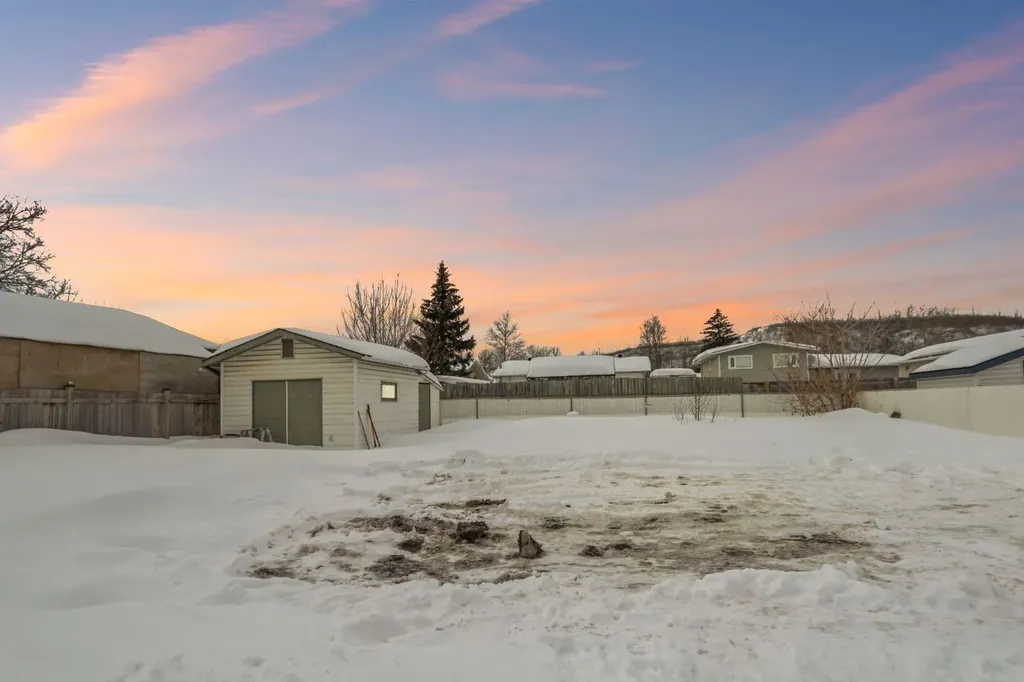66 Centennial Drive Fort Mcmurray AB T9H 1J4