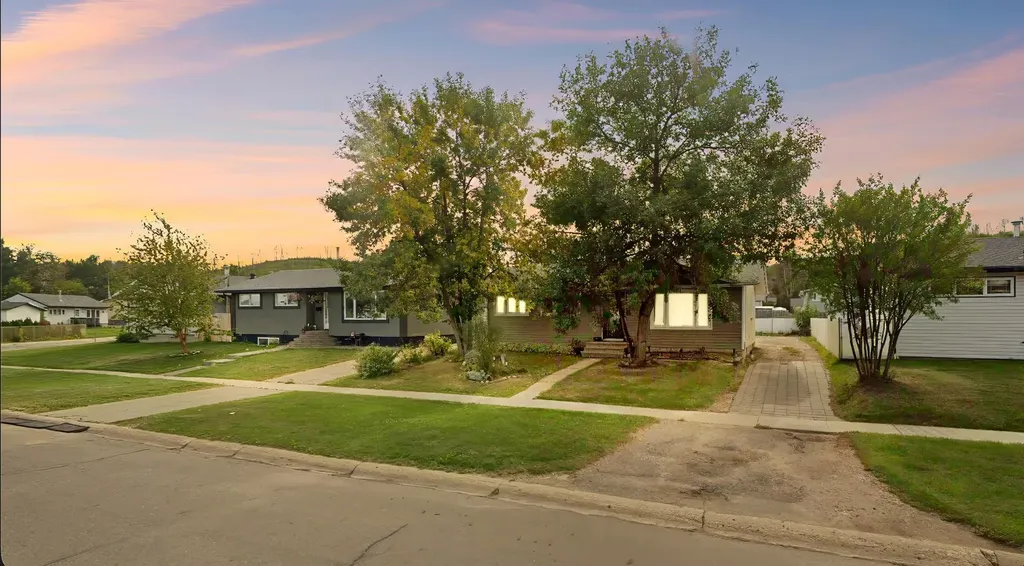 66 Centennial Drive Fort Mcmurray AB T9H 1J4