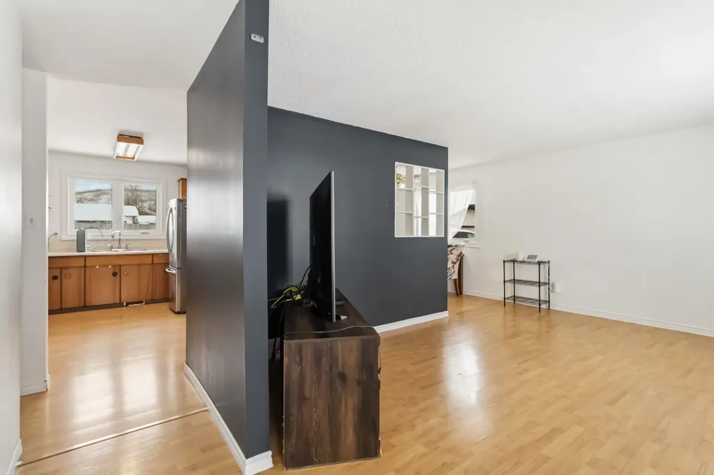66 Centennial Drive Fort Mcmurray AB T9H 1J4