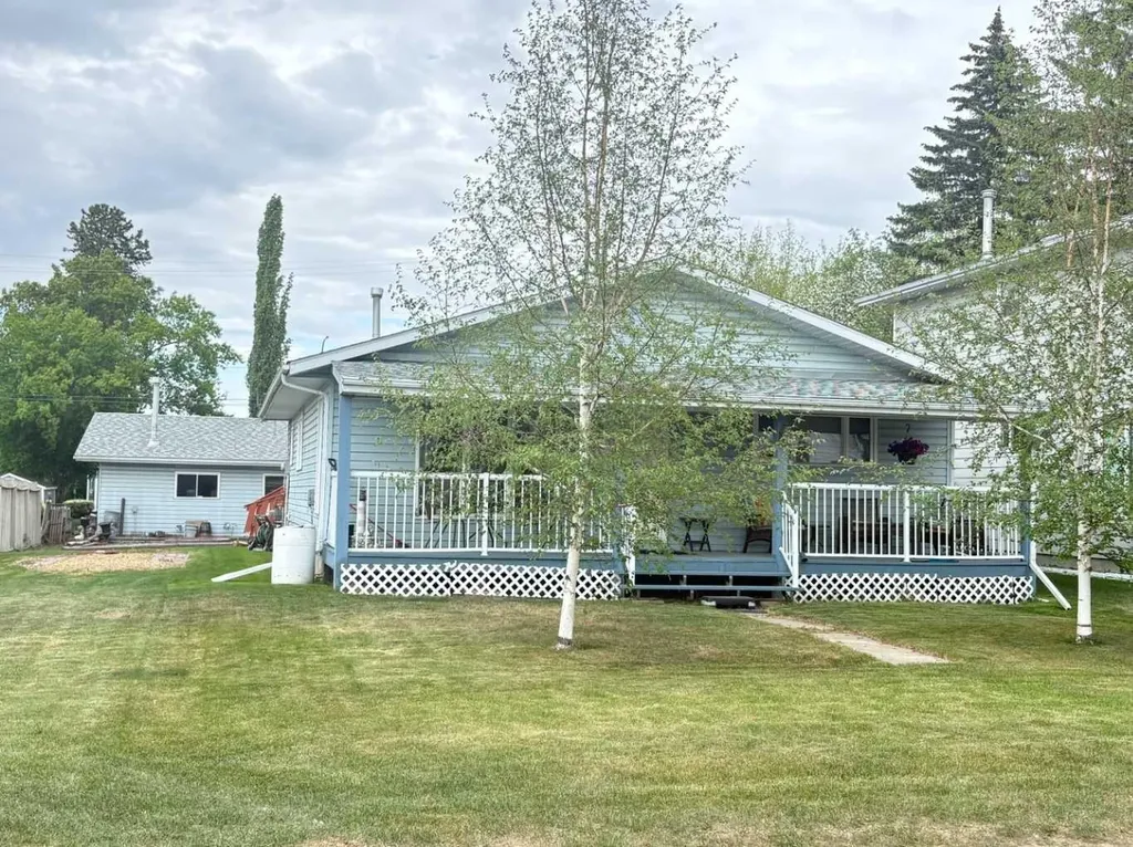 Sylvan Lake AB, 5005 43 Street E