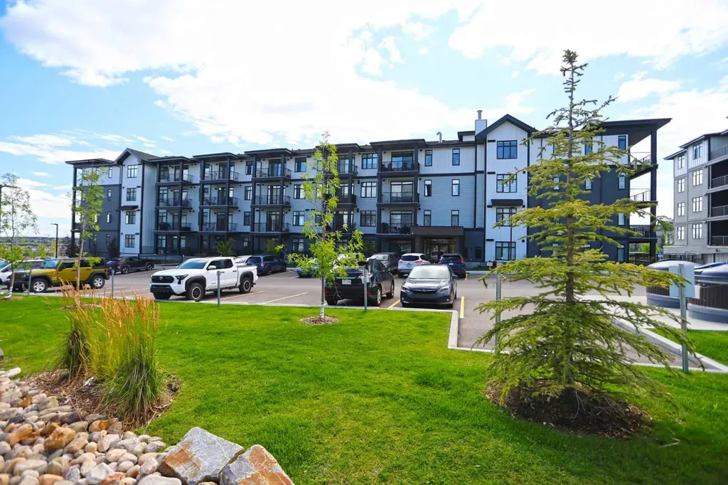 20 Sage Hill Walk NW Calgary AB T3R 1Z5