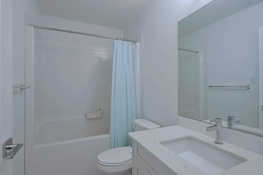 20 Sage Hill Walk NW Calgary AB T3R 1Z5