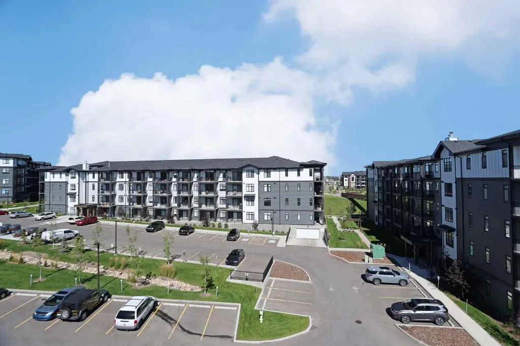 20 Sage Hill Walk NW Calgary AB T3R 1Z5