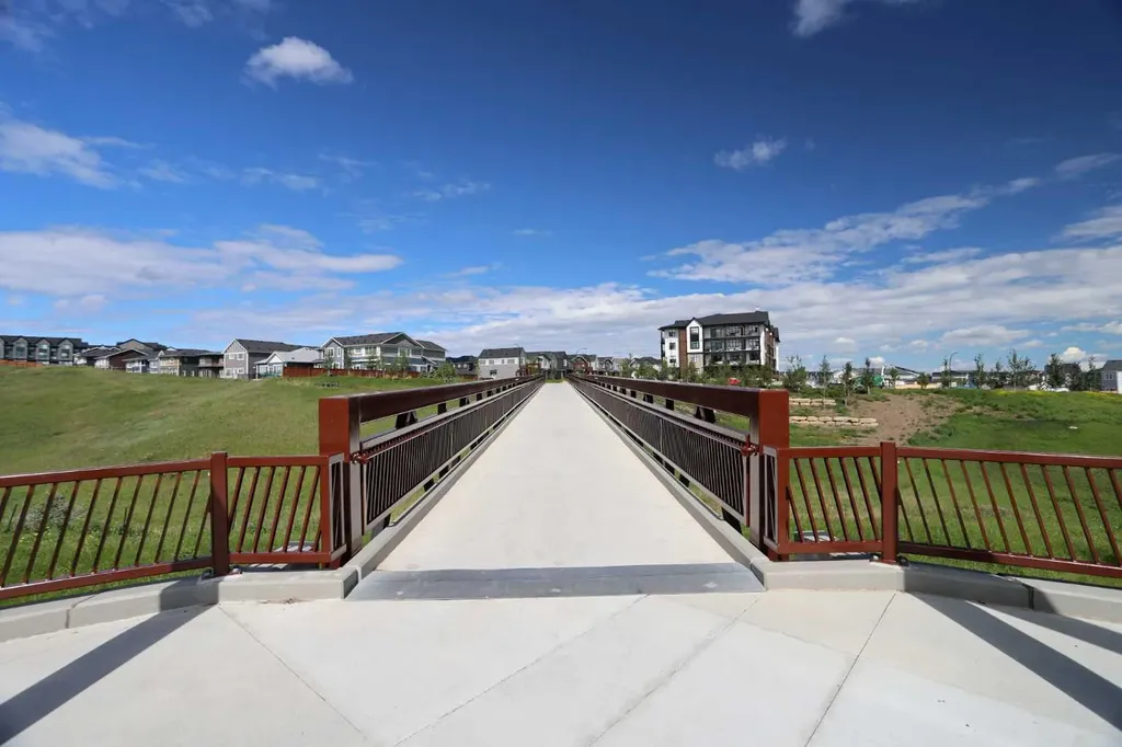 20 Sage Hill Walk NW Calgary AB T3R 1Z5