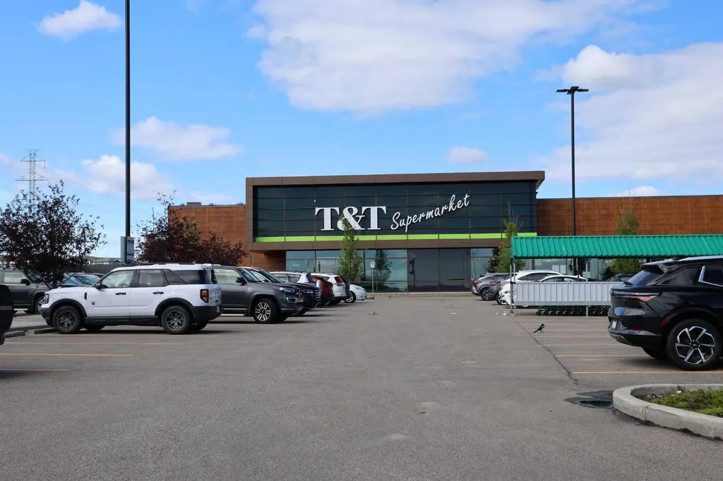 20 Sage Hill Walk NW Calgary AB T3R 1Z5