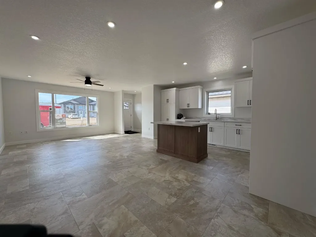 10234 105 Avenue La Crete AB T0H2H0