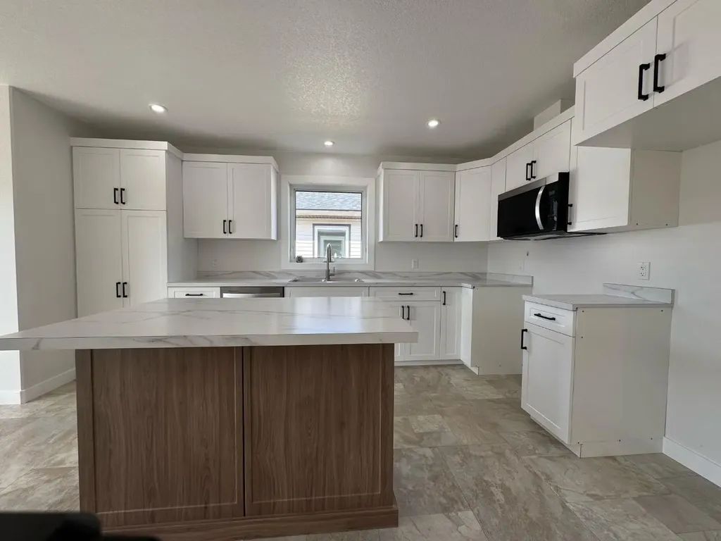 10234 105 Avenue La Crete AB T0H2H0