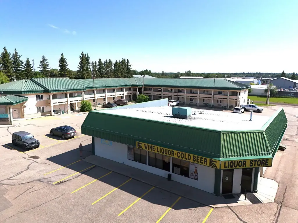 4819 45 Street Rocky Mountain House AB T4T1A9