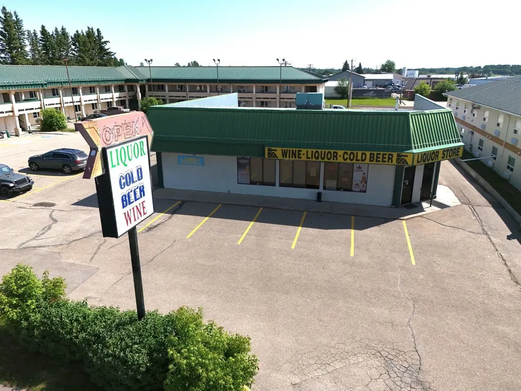 4819 45 Street Rocky Mountain House AB T4T1A9