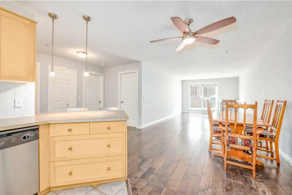 1631 28 Avenue SW Calgary AB T2T 1J5