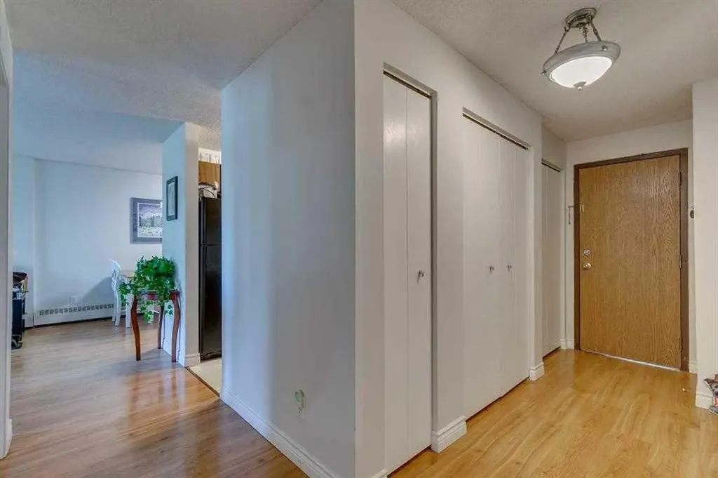 8403 Fairmount Drive SE Calgary AB T2X3M5