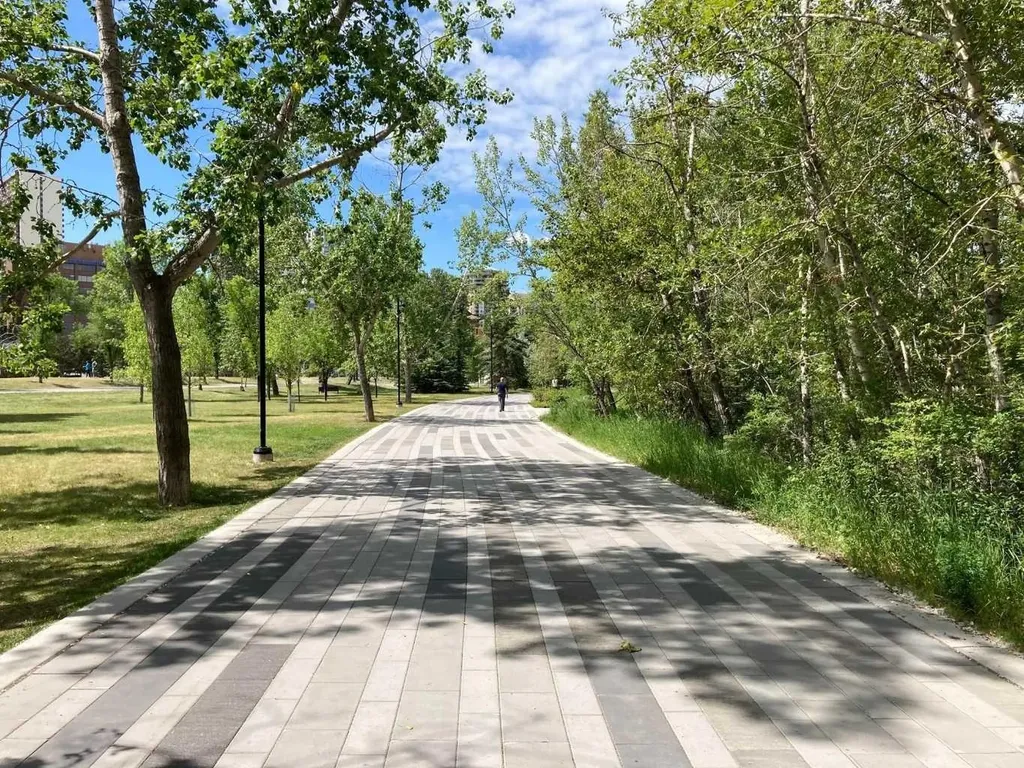 900 6 Avenue SW Calgary AB T2P 3K2