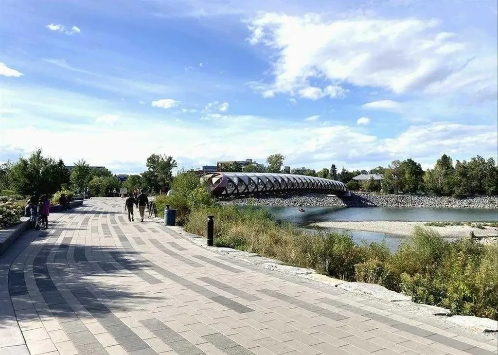900 6 Avenue SW Calgary AB T2P 3K2