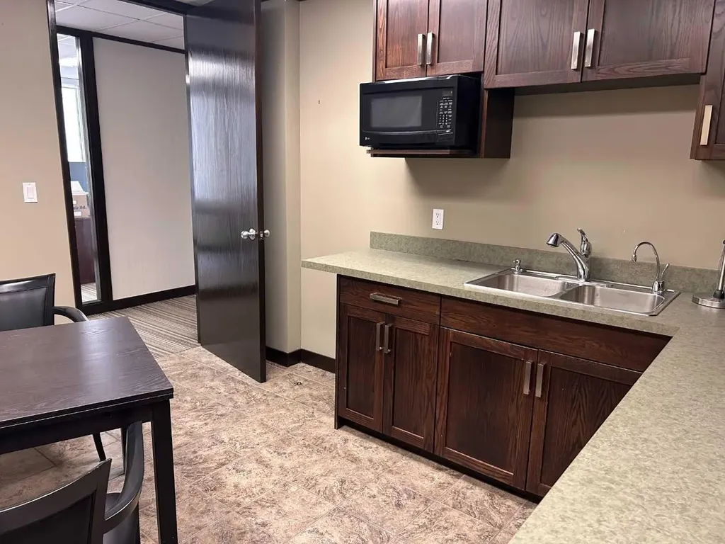 900 6 Avenue SW Calgary AB T2P 3K2