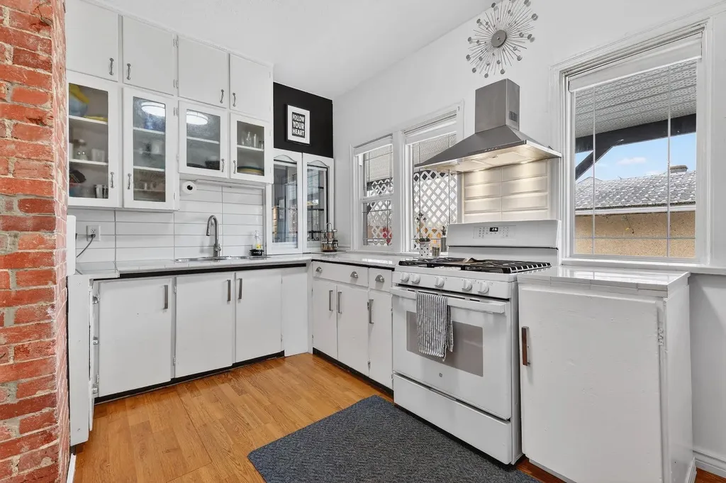 2130 20 Avenue Bowden AB T0M0K0
