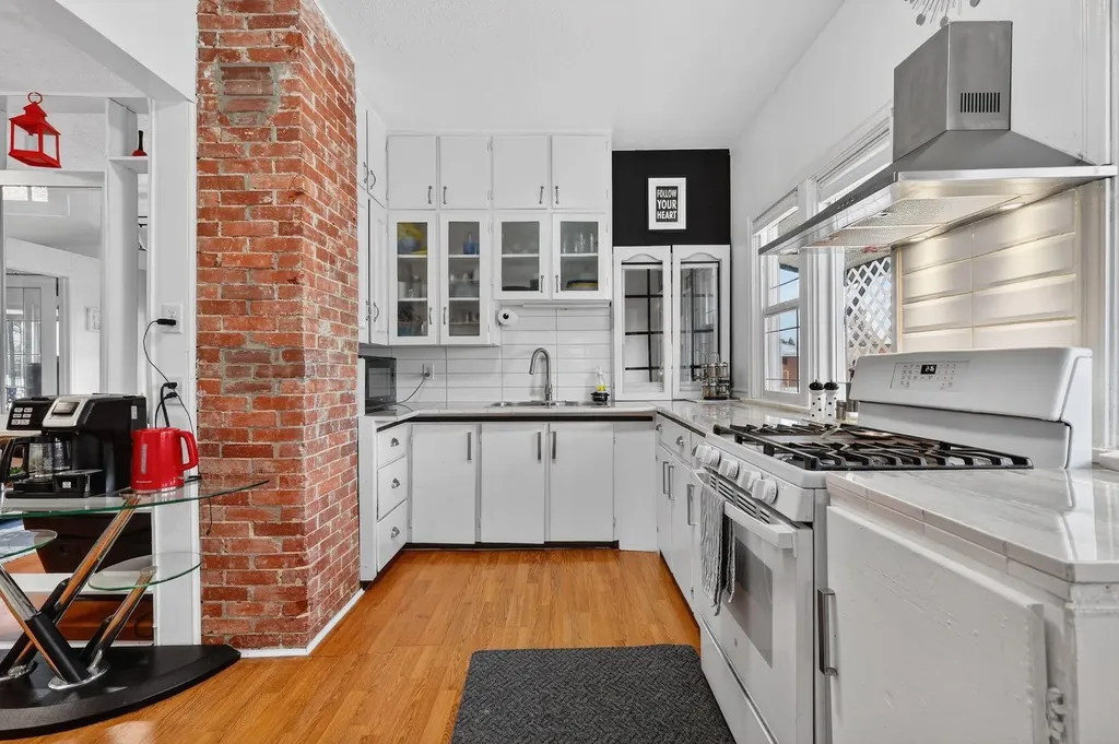 2130 20 Avenue Bowden AB T0M0K0