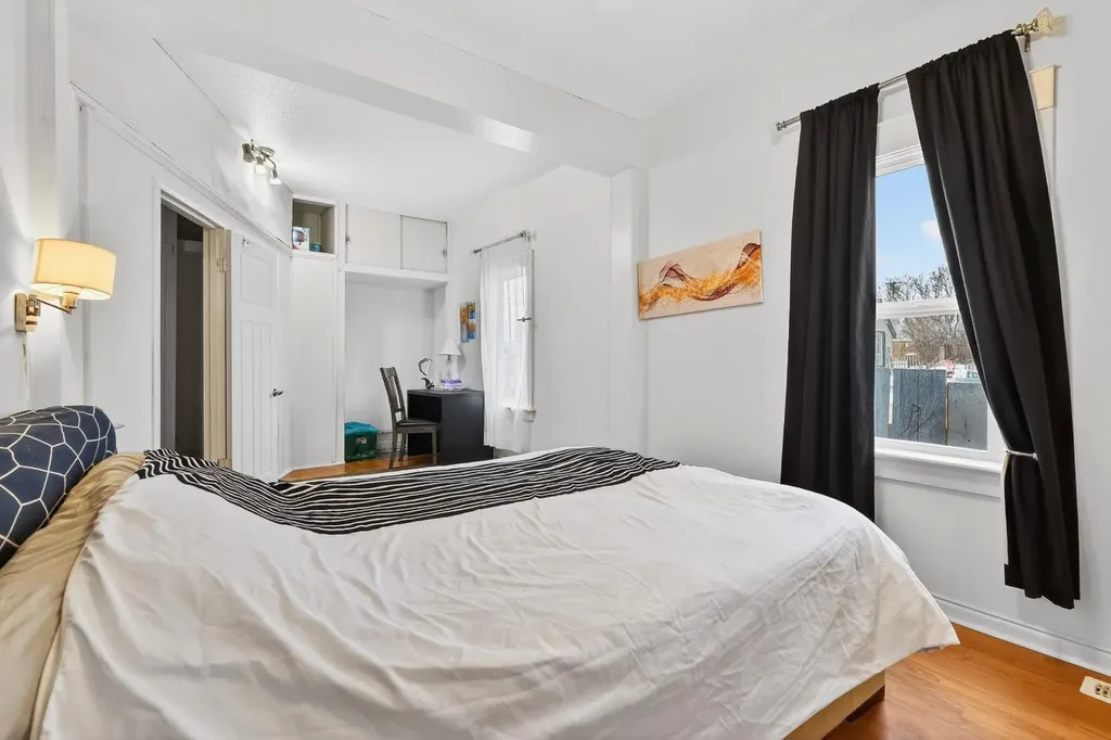 2130 20 Avenue Bowden AB T0M0K0