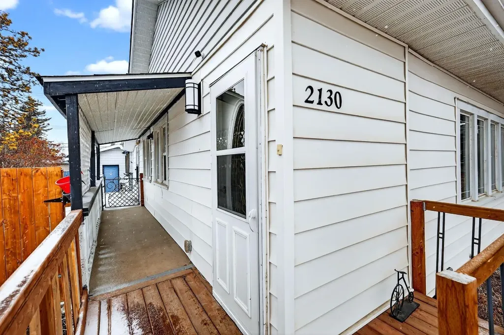 2130 20 Avenue Bowden AB T0M0K0