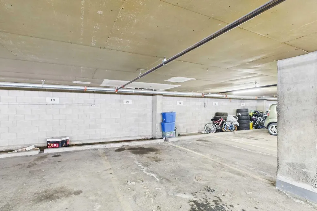 732 57 Avenue SW Calgary AB T2V 0H4
