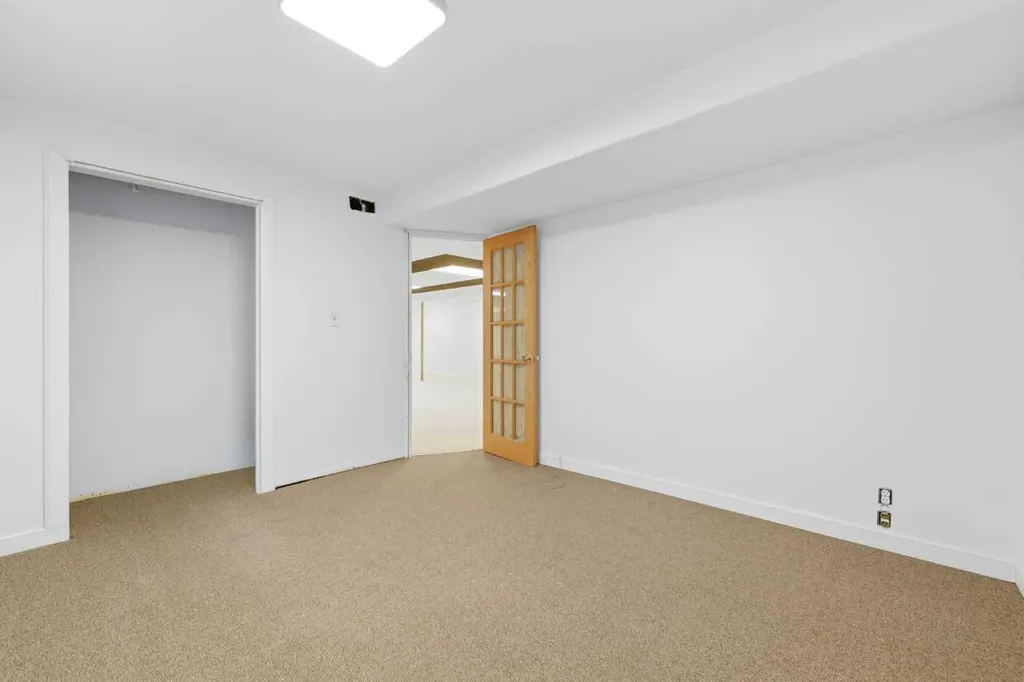 11 Beddington Green NE Calgary AB T3K 1M7