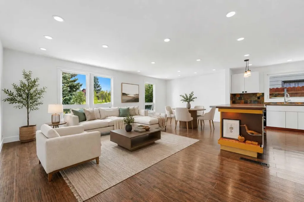 11 Beddington Green NE Calgary AB T3K 1M7