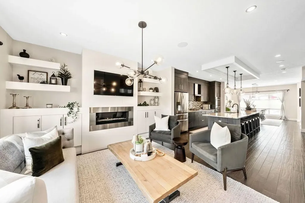 1126 40 Street SW Calgary AB T3C 1W6