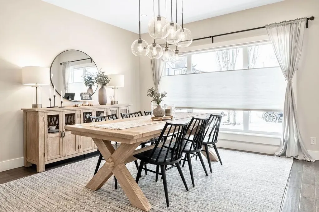 1126 40 Street SW Calgary AB T3C 1W6