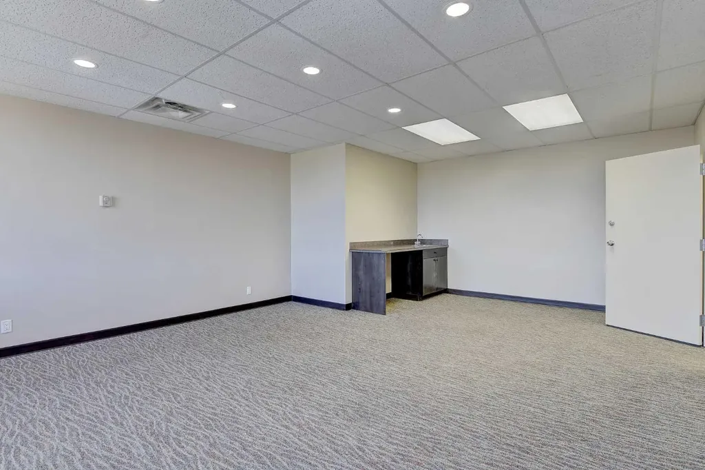 9728 101 Avenue Grande Prairie AB T8V 5B6