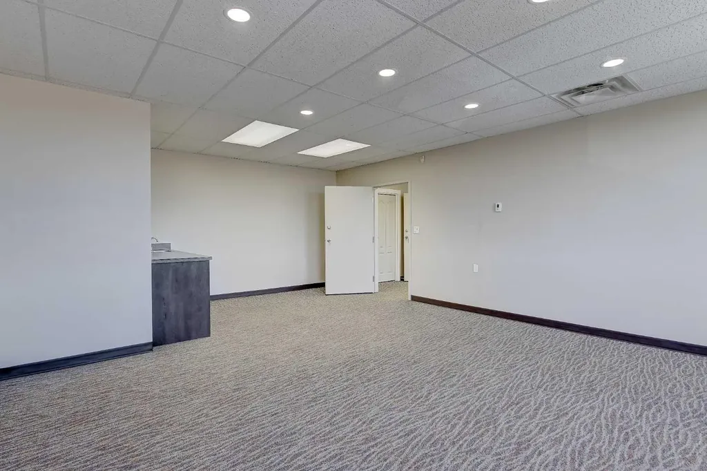 9728 101 Avenue Grande Prairie AB T8V 5B6