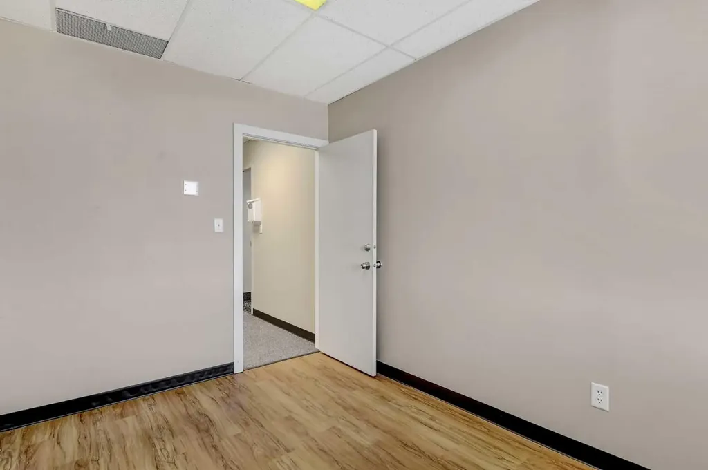 9728 101 Avenue Grande Prairie AB T8V 5B6