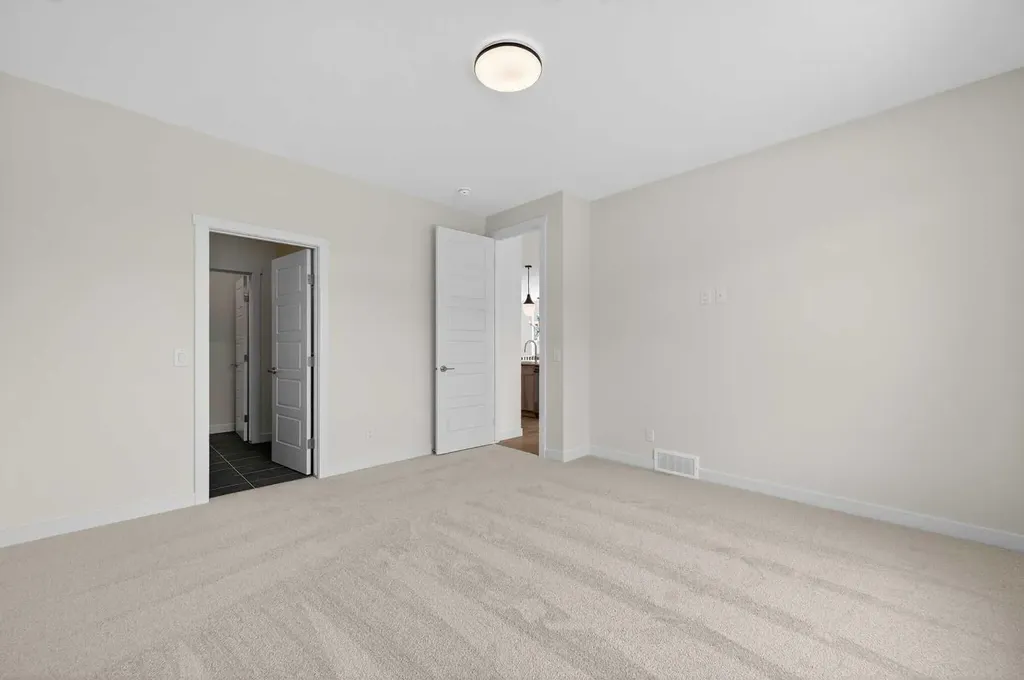 277 Waterford Way Chestermere AB T1X 2Z6